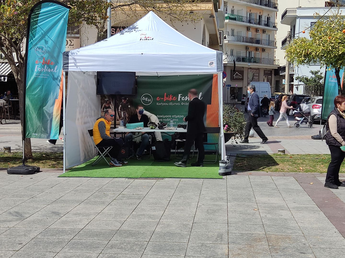 Με επιτυχια πραγματοποιήθηκε στην Καλαμάτα το πρώτο φεστιβάλ για ηλεκτρικά ποδήλατα 7