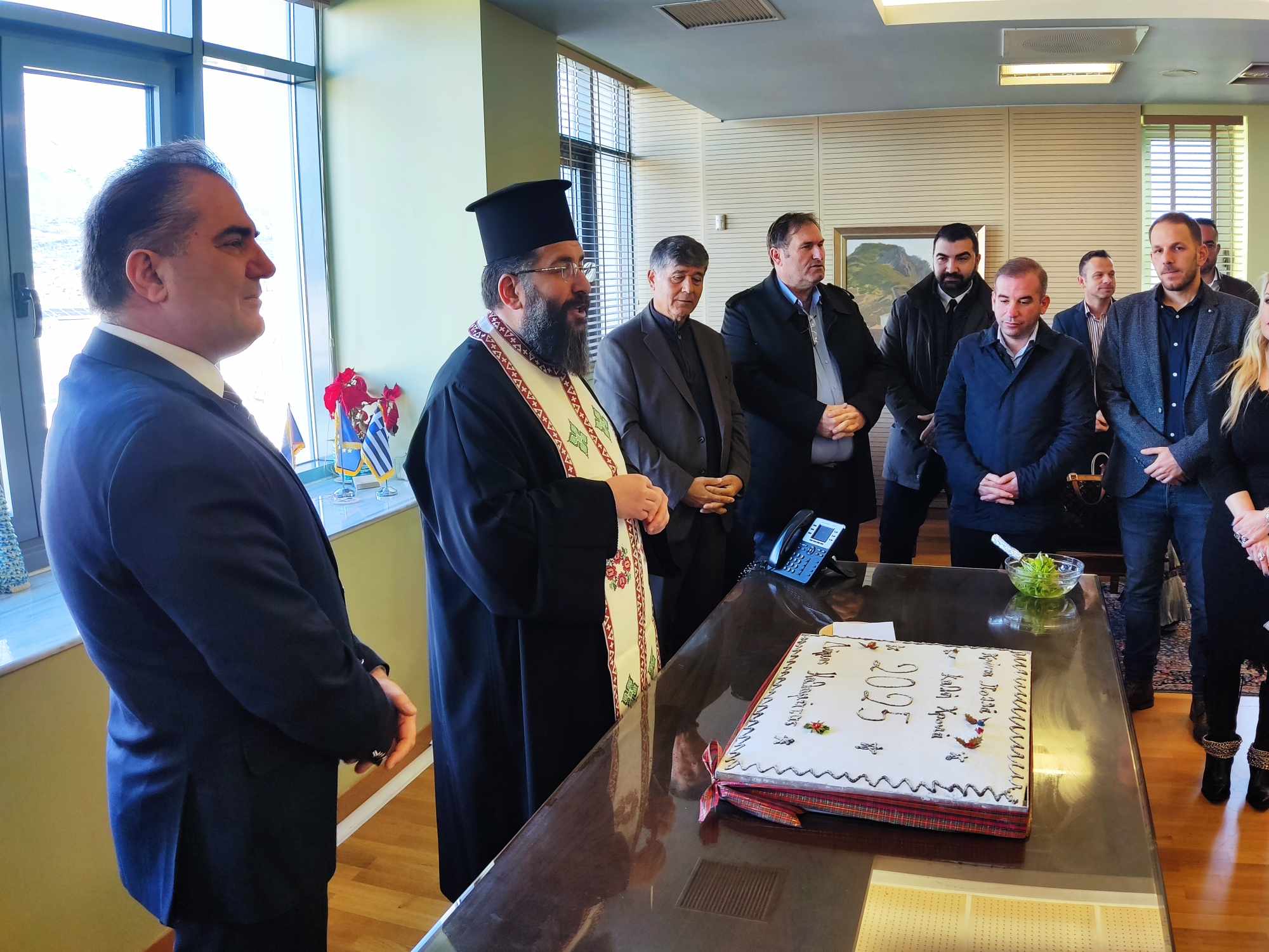 Φωτογραφία από τον Αγιασμό στο γραφείο του Δημάρχου