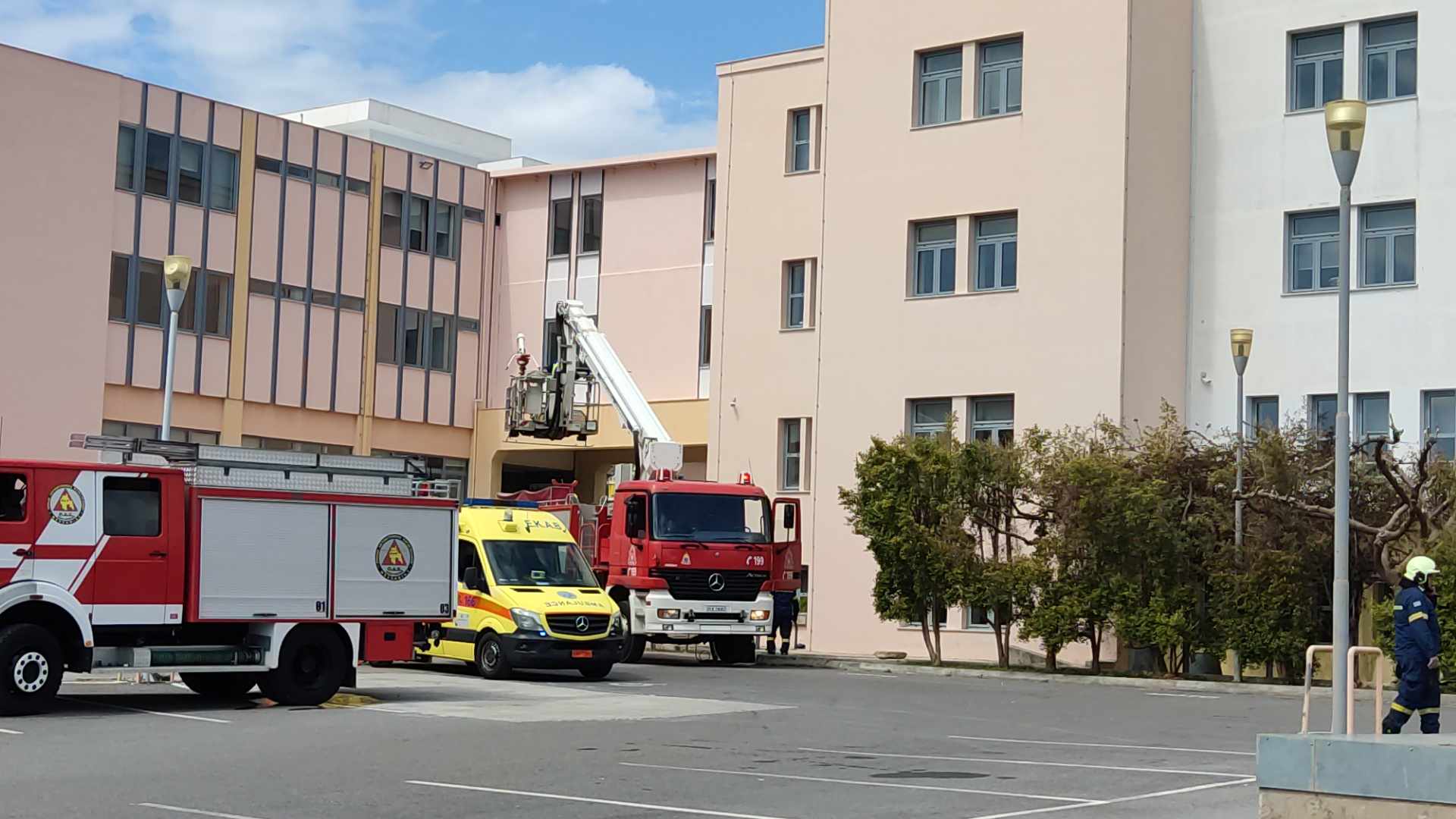 ασκηση πολιτικης προστασιας δημαρχειο καλαματας 10